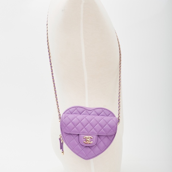 CHANEL LAMBSKIN PURPLE QUILTED HEART SHOULDER BAG - Picture 4 of 8
